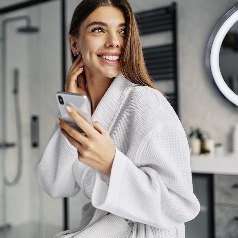 Top Beauty Apps That You'll Want To Download NOW
