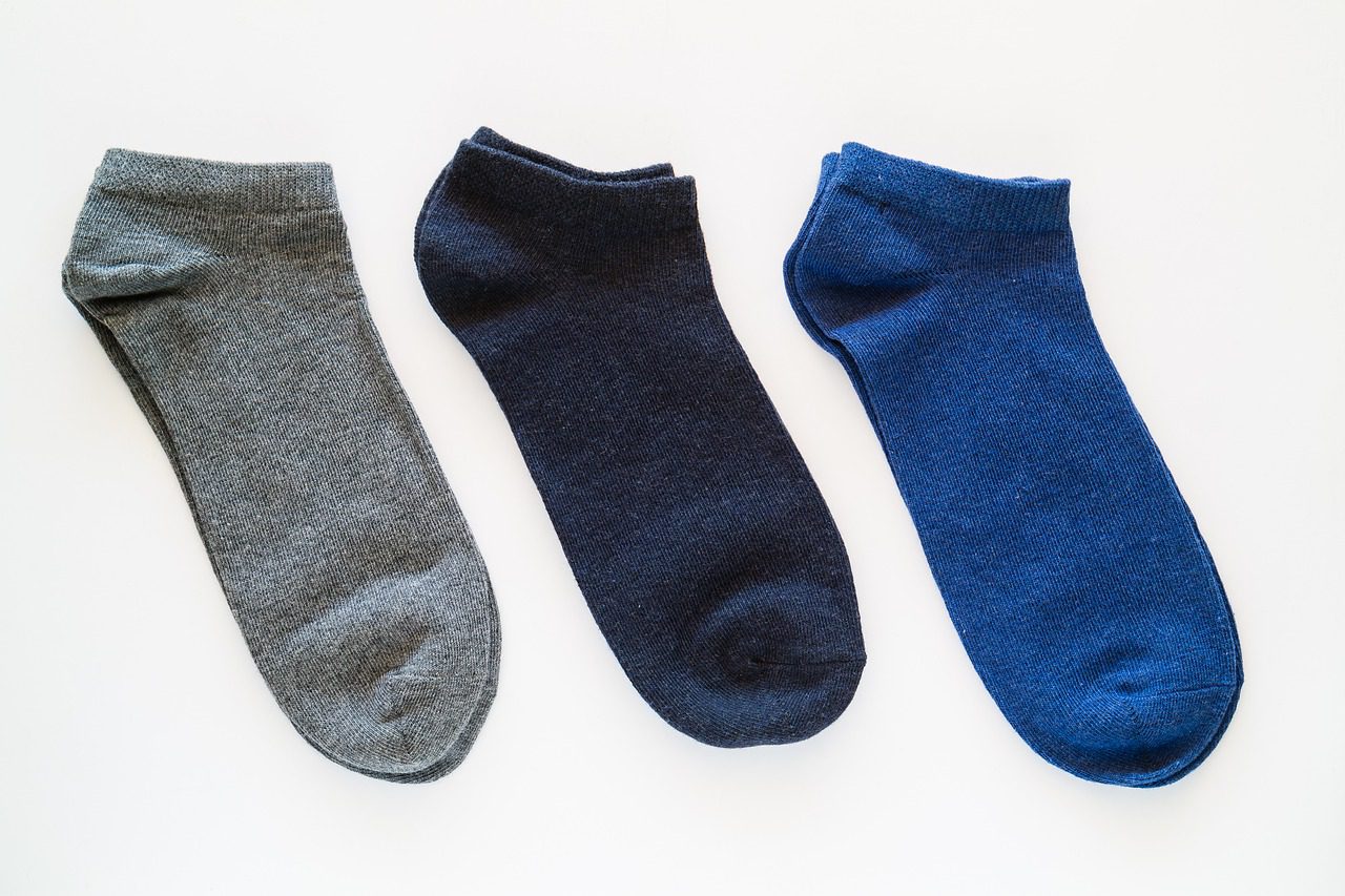 6 Interesting Styles Of Socks And How To Choose