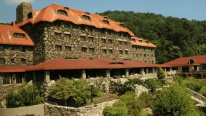 The Real Perks Hidden in Smaller, Family-Run Inns