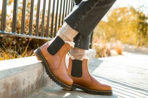 Workday Comfort: Why Footwear Matters More Than Ever for Busy Professionals