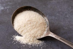 The Beauty-From-Within Trend: Why Collagen Supplements Are Becoming a Daily Glow Essential