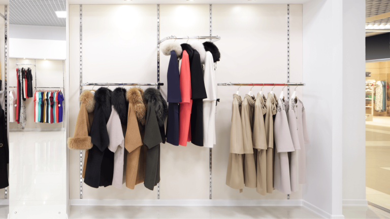 How Fashion Brands Use Discounts Without Diluting Brand Value