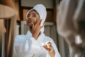 How to Build a Skincare Routine That Matches Your Lifestyle and Fashion Identity