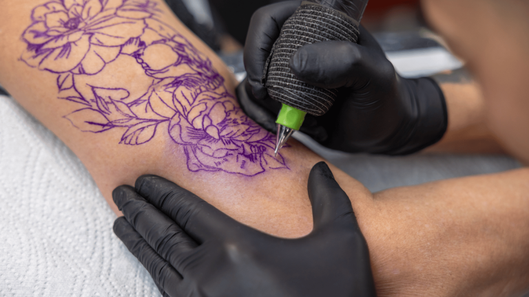 Why Botanical Tattoos Remain Popular Fineline, Illustrative, and Realism Approaches