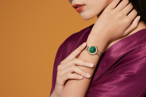 Women Are Choosing Accessories That Feel Personal Instead of Trendy