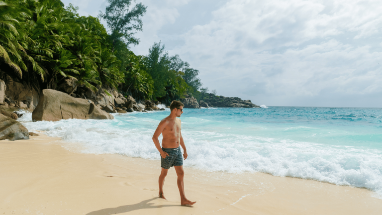Men's Swimming And Beach Shorts Which Ones To Choose For Summer