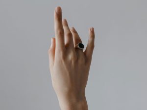 What is a signet ring? Meaning, history and how to wear one today