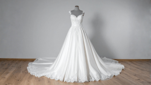 The Complete Guide to Wedding Dress Shopping on a Tight Timeline